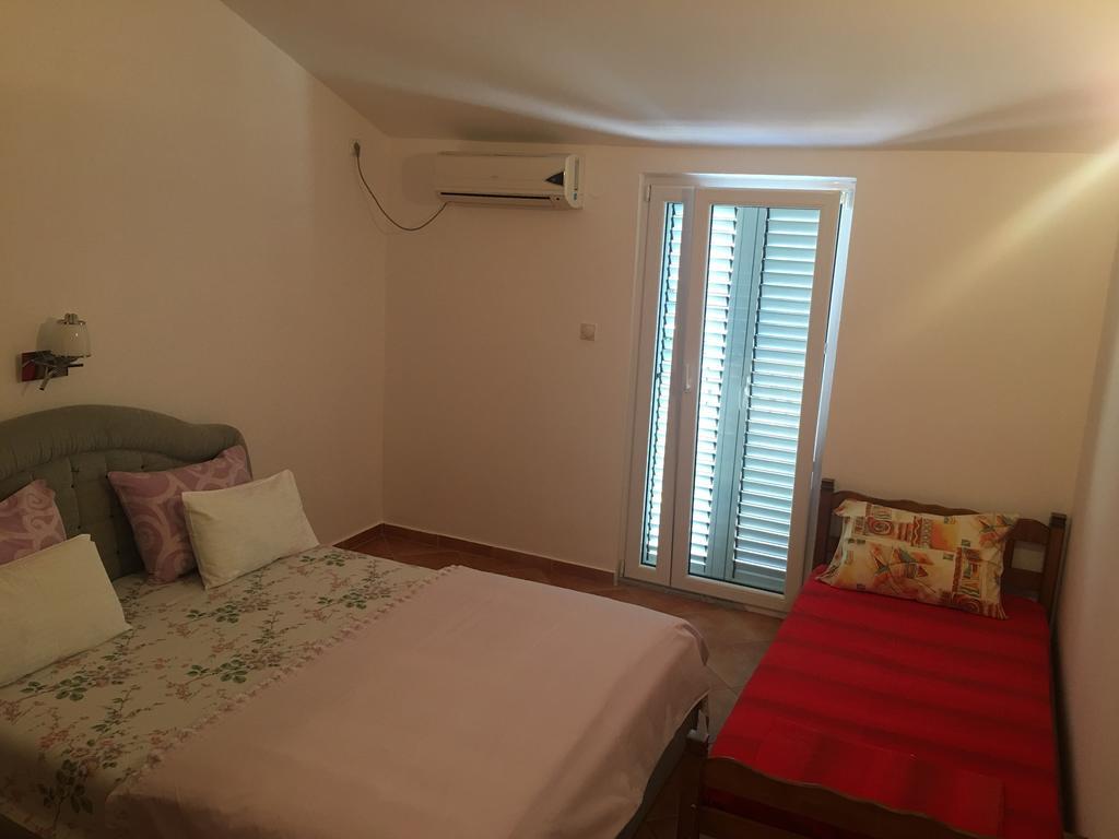 Apartments Sim Budva Exterior photo